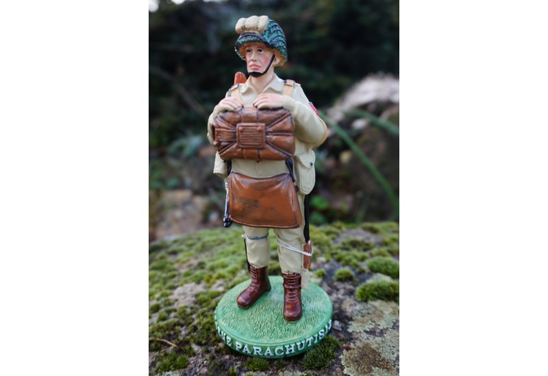 FIGURINE DRAGON WWII Danny 82nd Airborne Parachutiste Normandie 1944